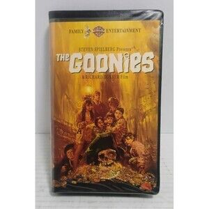1994 WARNER BROS STEVEN SPIELBERG PRESENTS THE GOONIES BLACK CLAMSHELL VHS